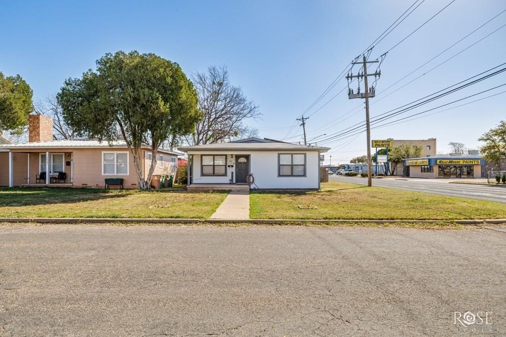 1726 South Park Street - Photo 2 of 33