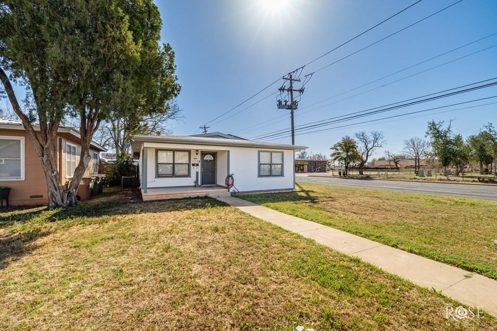 1726 South Park Street - Photo 5 of 33