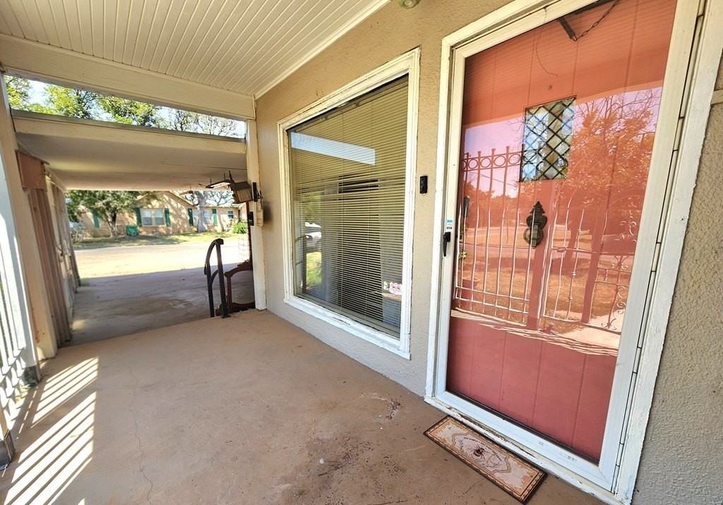 200 Penrose Street - Photo 3 of 33