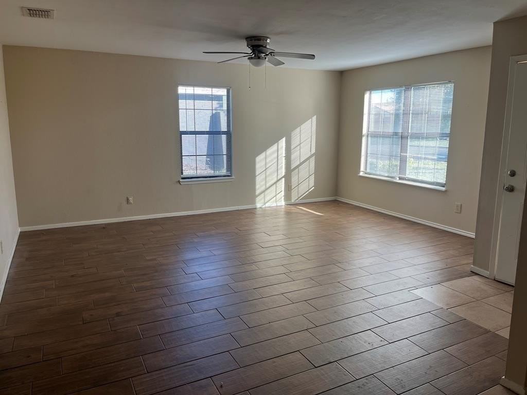 1240 East 26th Street - Photo 5 of 10