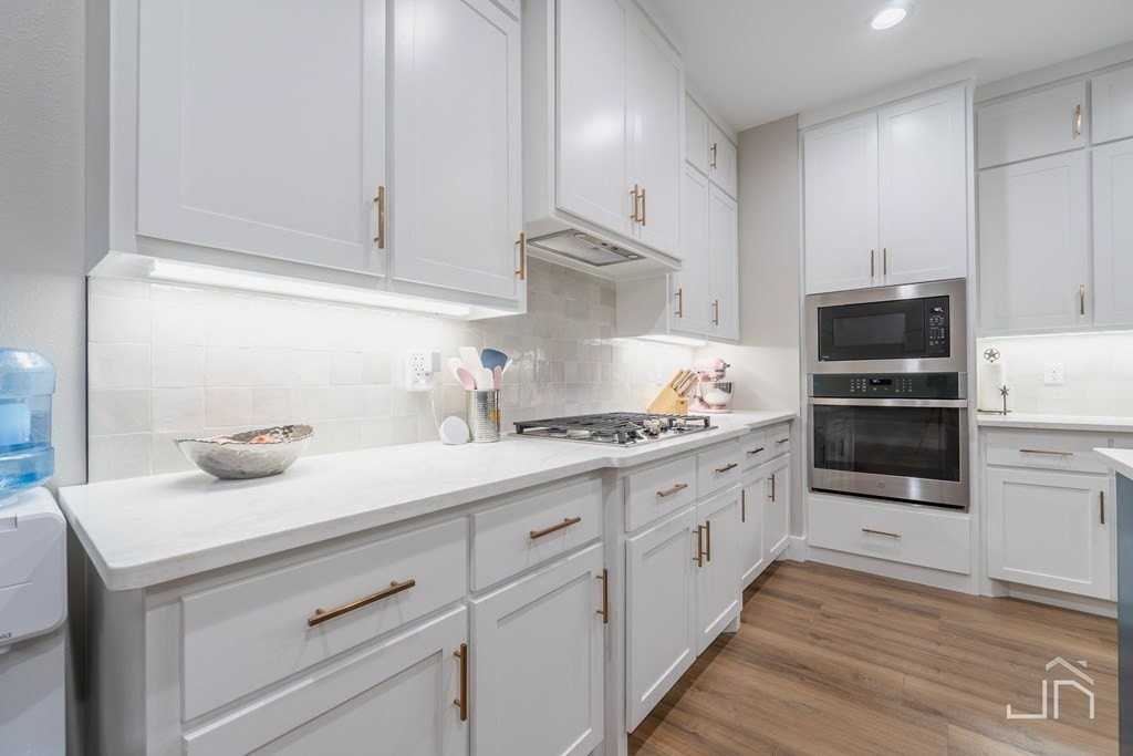 5318 5318 Riviera Lane - Photo 7 of 18