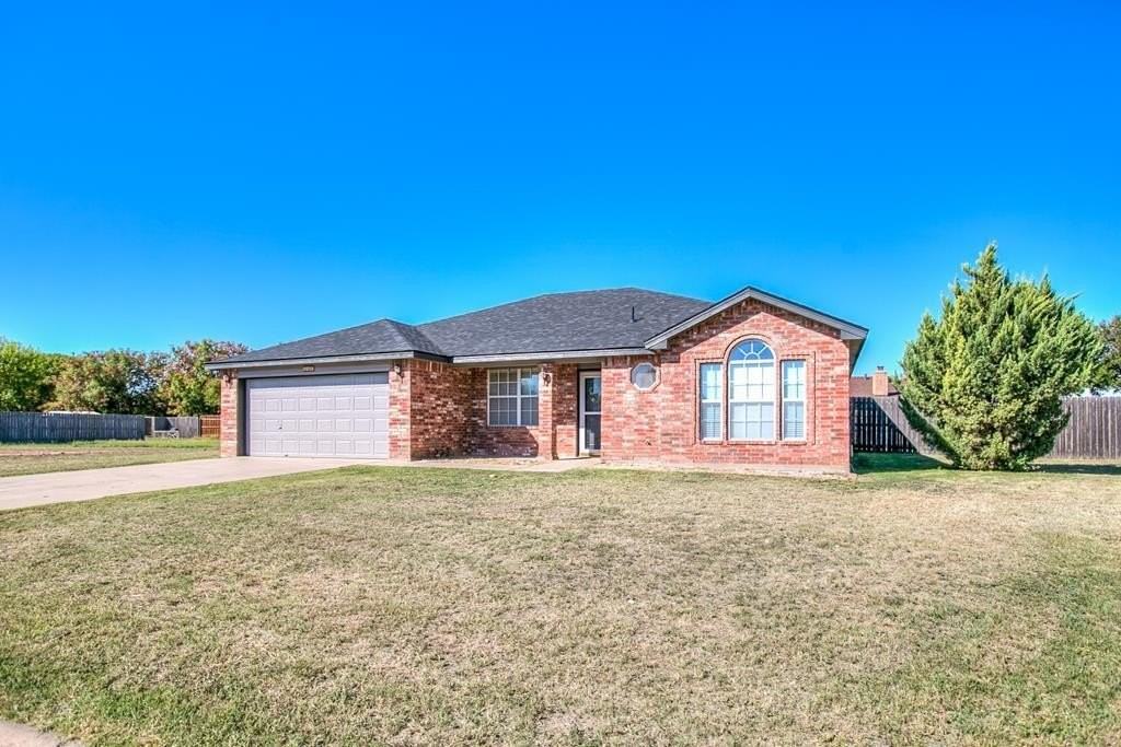 1217 Rita Circle - Photo 2 of 40