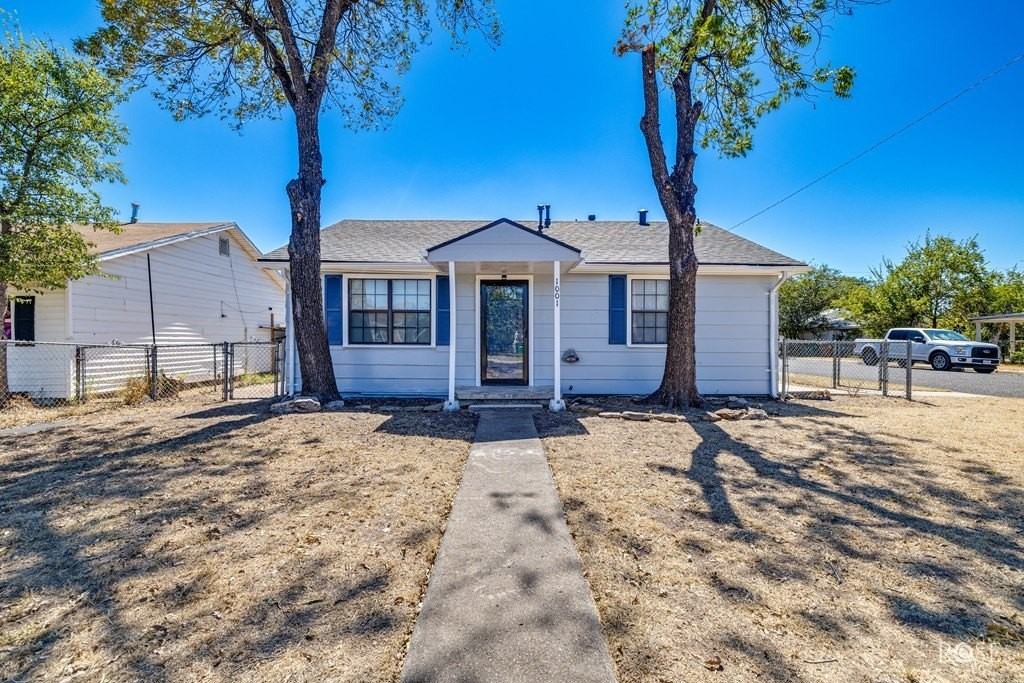 1001 1001 W Tarver St - Photo 3 of 23