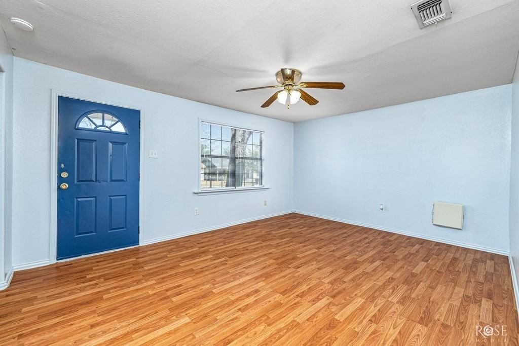 1001 1001 W Tarver St - Photo 7 of 23