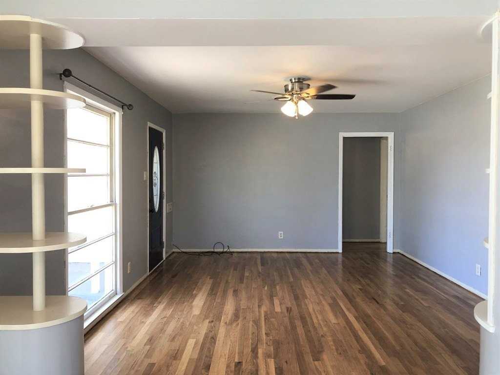 203 La Salle Drive - Photo 5 of 22