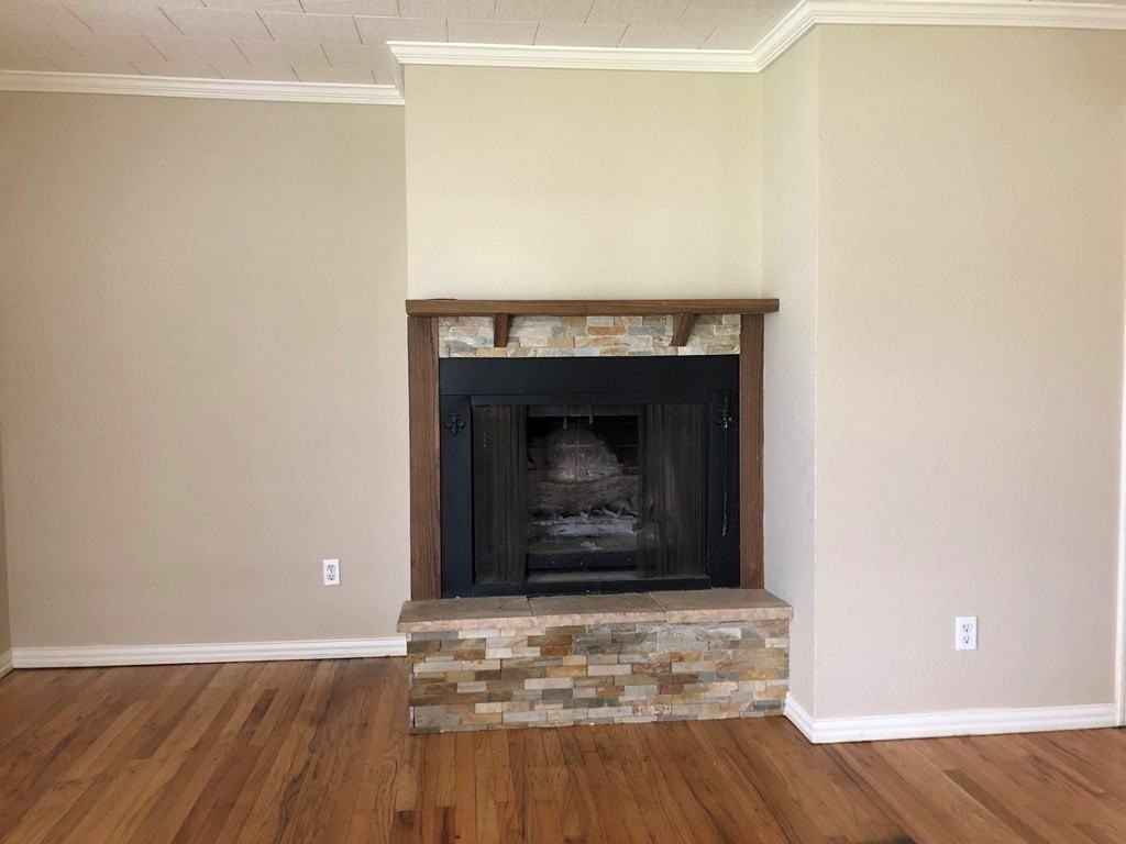 1905 W Twohig Ave - Photo 5 of 26