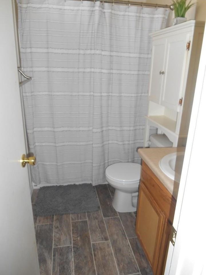 1211 Johnny Lane - Photo 4 of 12