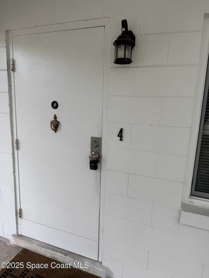 1030 Indian River Avenue #4 - Photo 4 of 13