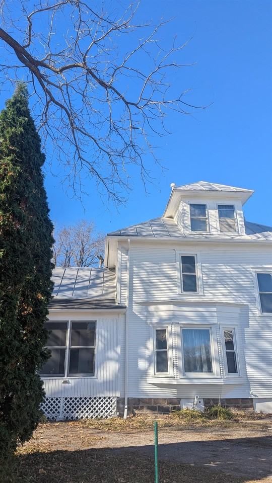 170 E Main St - Photo 4 of 29