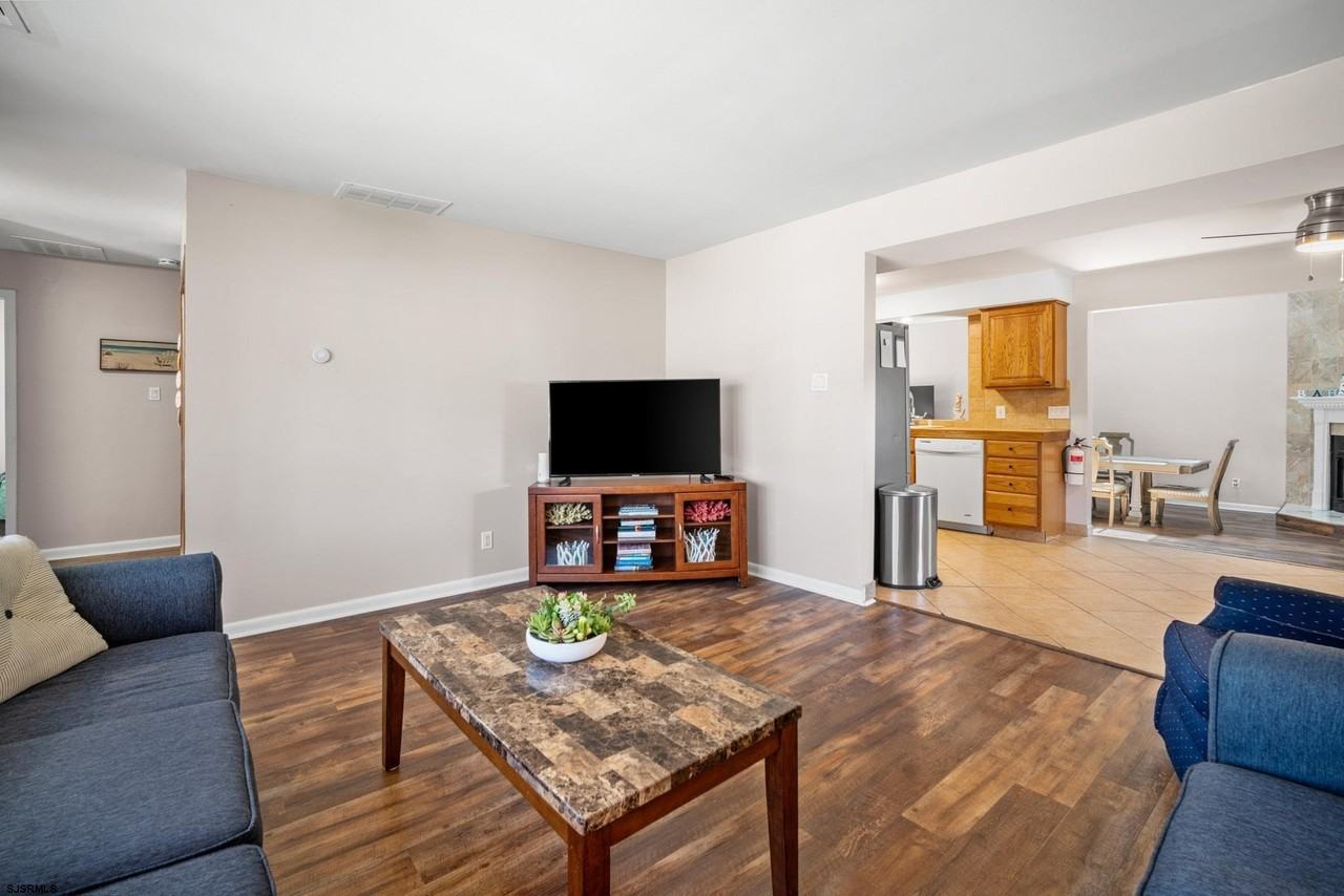 10 Explorer Road - Photo 5 of 39