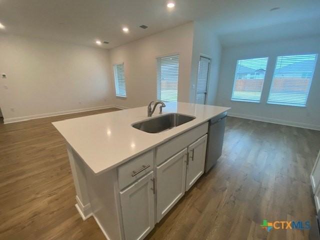 540 Tekoa Dr - Photo 2 of 15