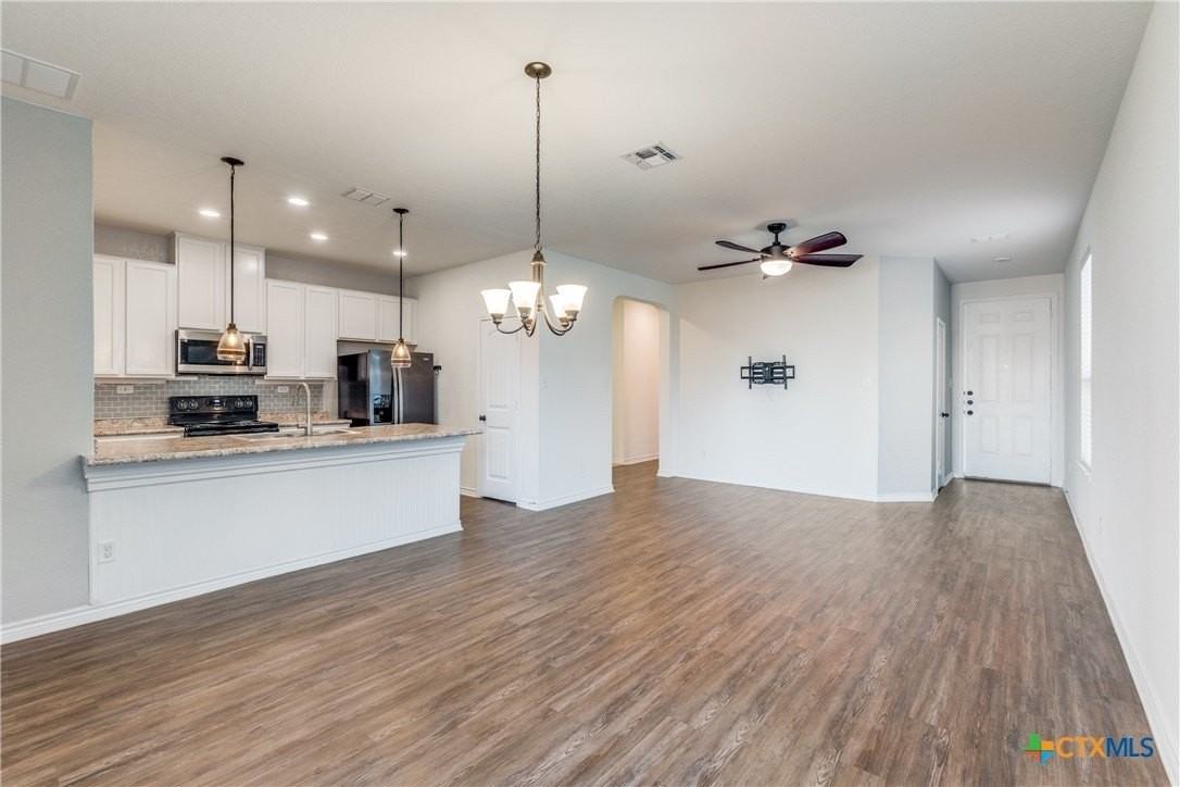 1999 Wind Chime Way - Photo 5 of 25