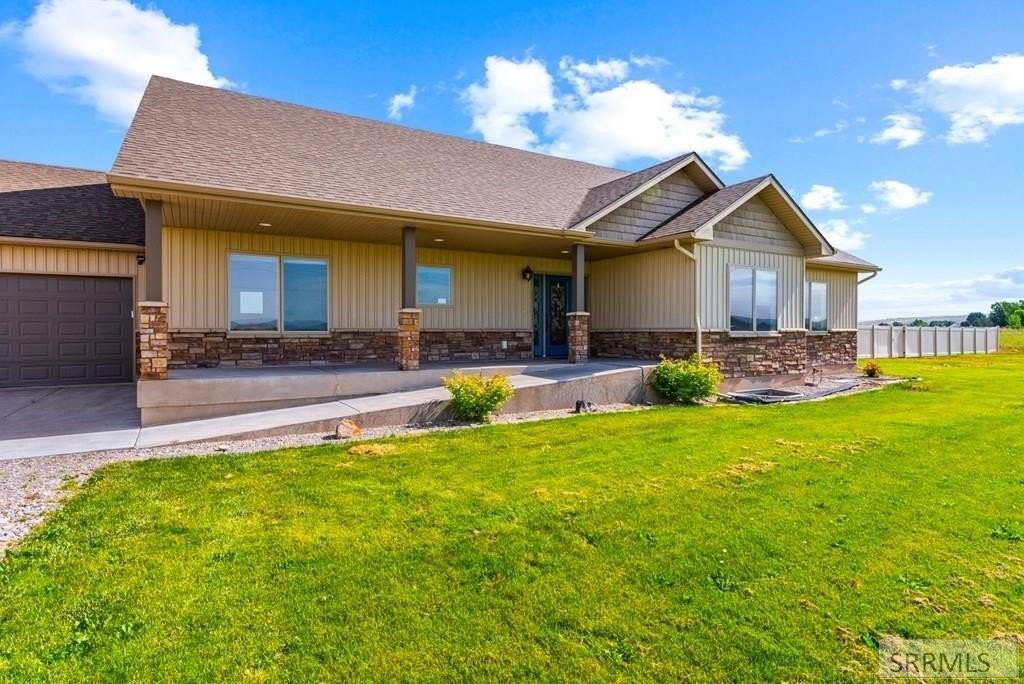 3867 East 49th North - Photo 2 of 50