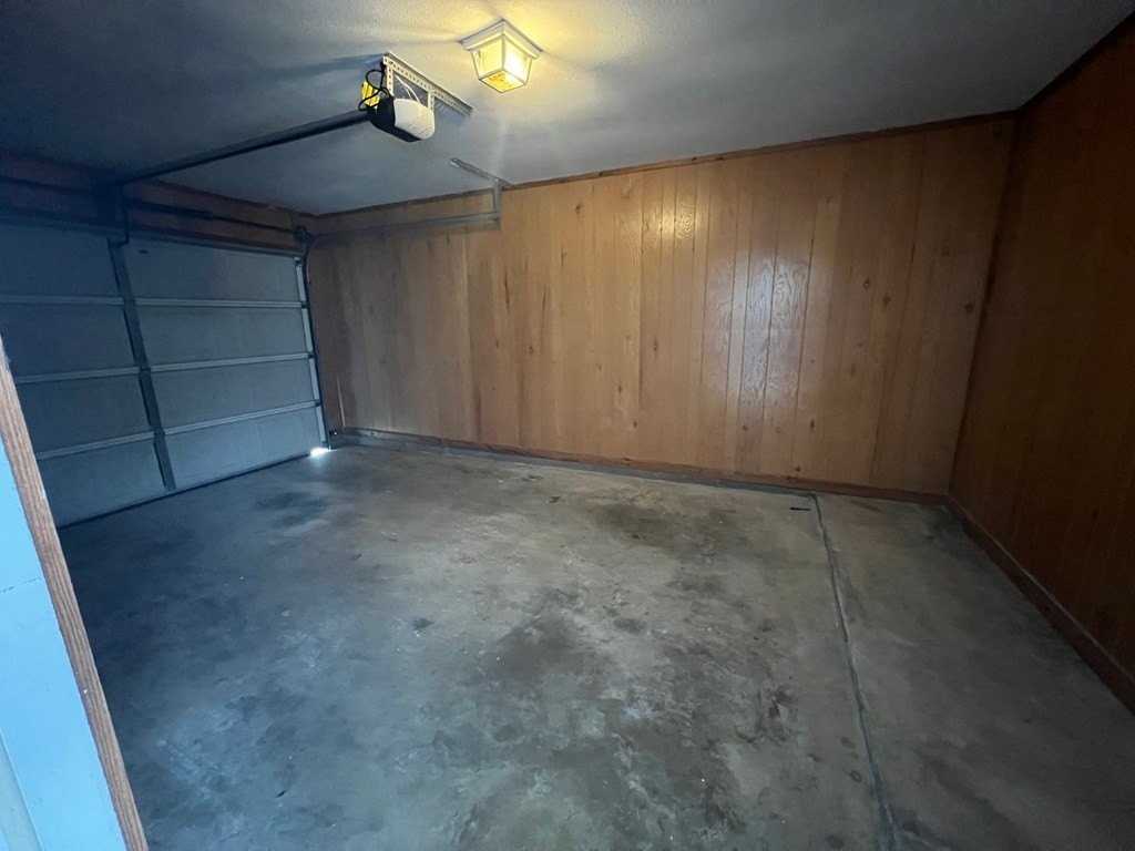 6141 Summerhill Pl - Photo 7 of 12