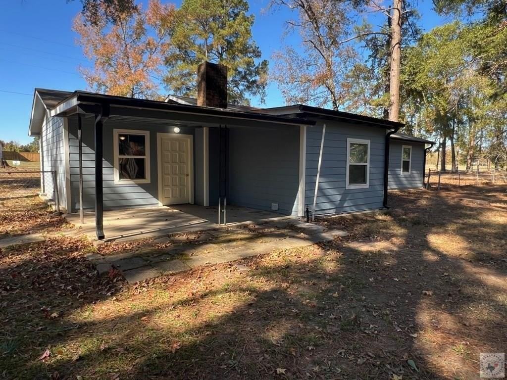 159 County Road 1230 - Photo 4 of 18