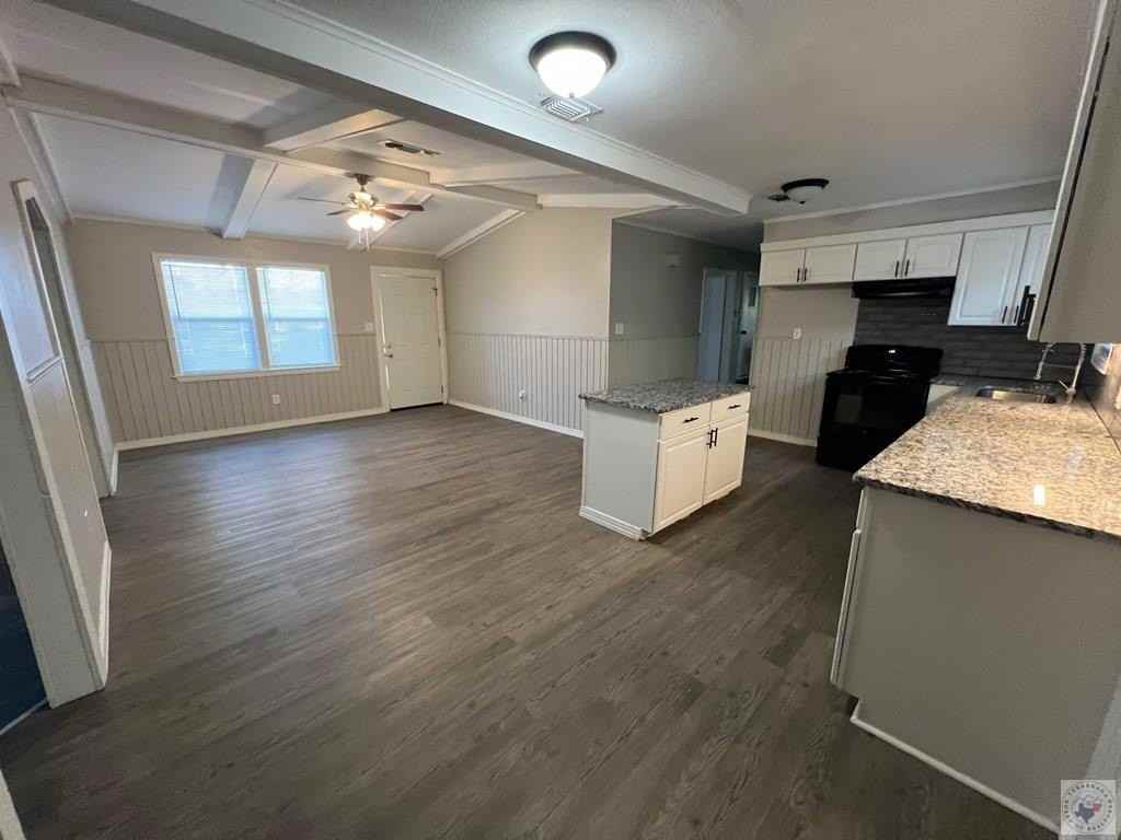 159 County Road 1230 - Photo 7 of 18