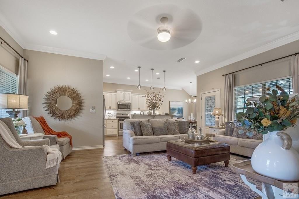 3400 Garrett Lane - Photo 3 of 21