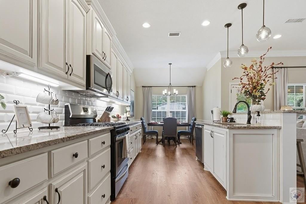 3400 Garrett Lane - Photo 7 of 21