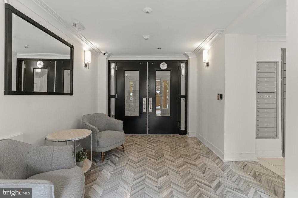 3016 Dumbarton St Nw Unit 102 #102 - Photo 6 of 23