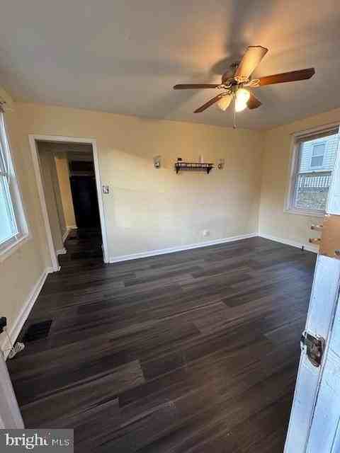 1720 Forrest Avenue - Photo 2 of 13