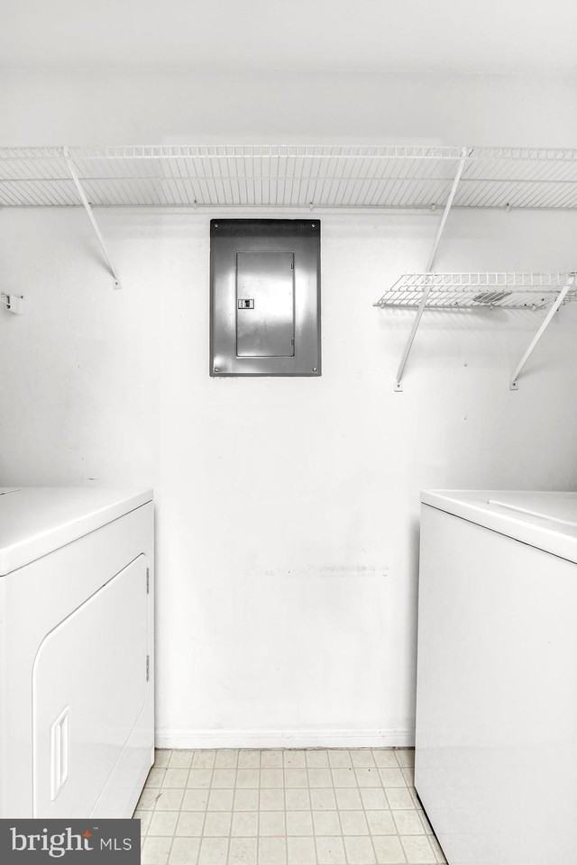 603 Thames Way Apt F - Photo 7 of 27