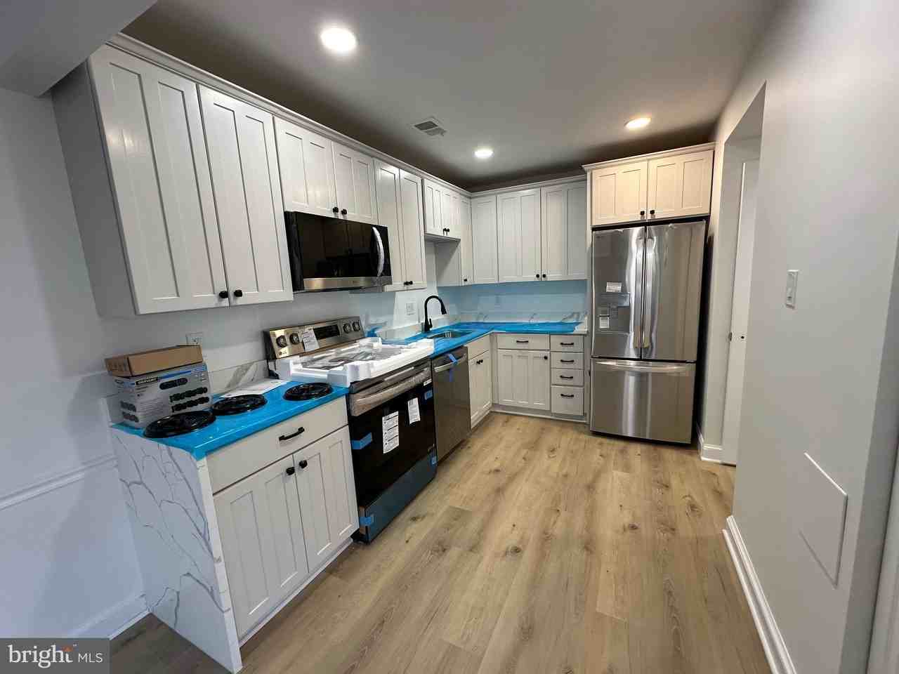 18424 Allspice Dr - Photo 3 of 26