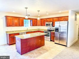 featured image of 23053 Gunston Dr