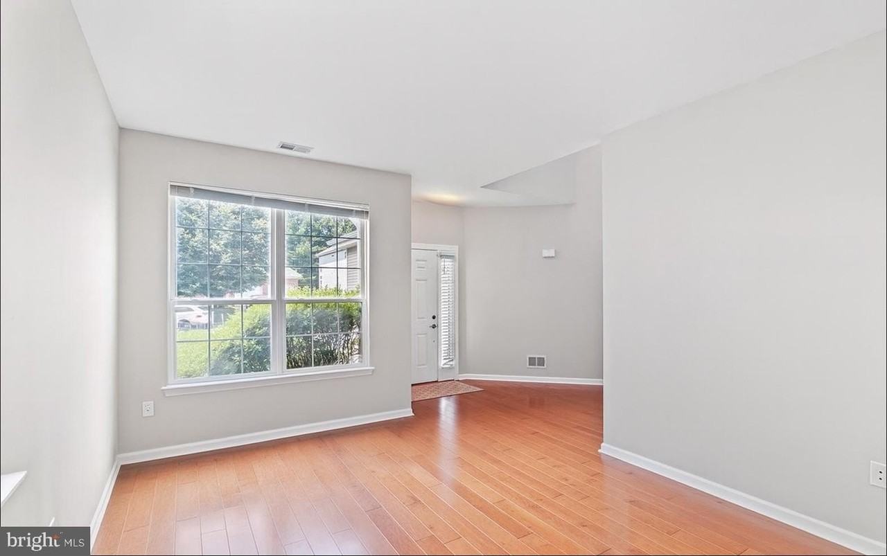 3 Carey St - Photo 2 of 23