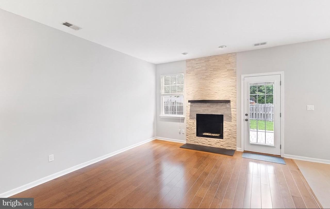 3 Carey St - Photo 5 of 23