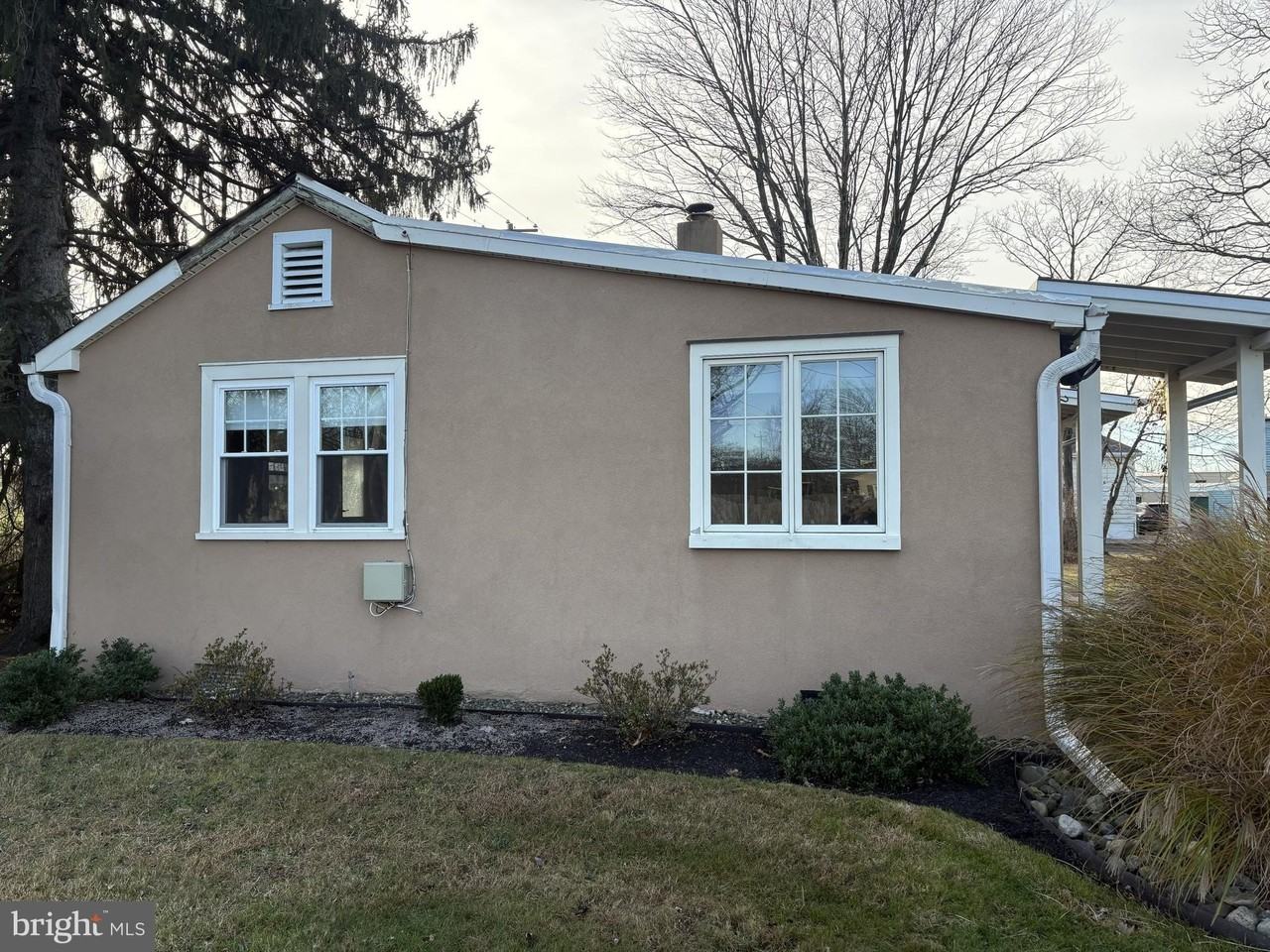 3842 Old Easton Road - Photo 3 of 13