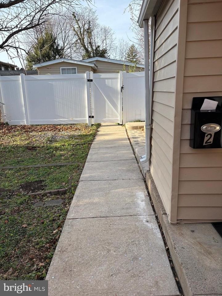 7330 Sycamore Ave Unit 2 #2 - Photo 3 of 21