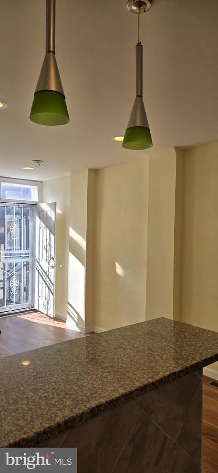 2831 Cantrell St - Photo 4 of 11