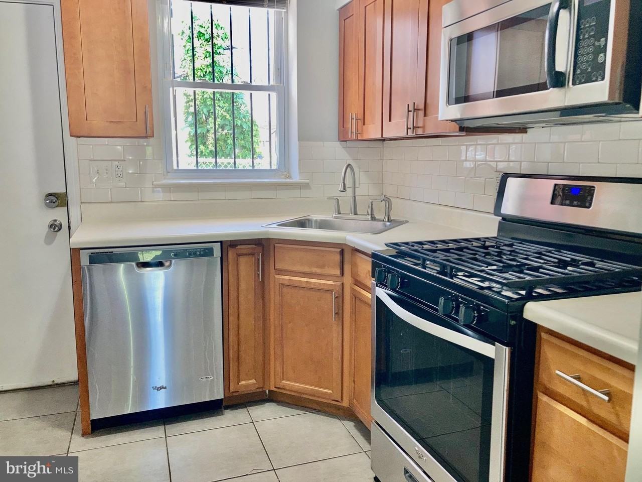 5258 Hazel Avenue - Photo 4 of 22