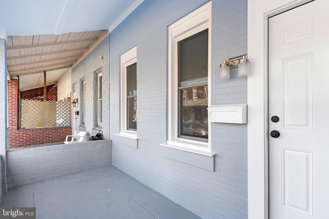 2113 South Simpson Street - Photo 2 of 37