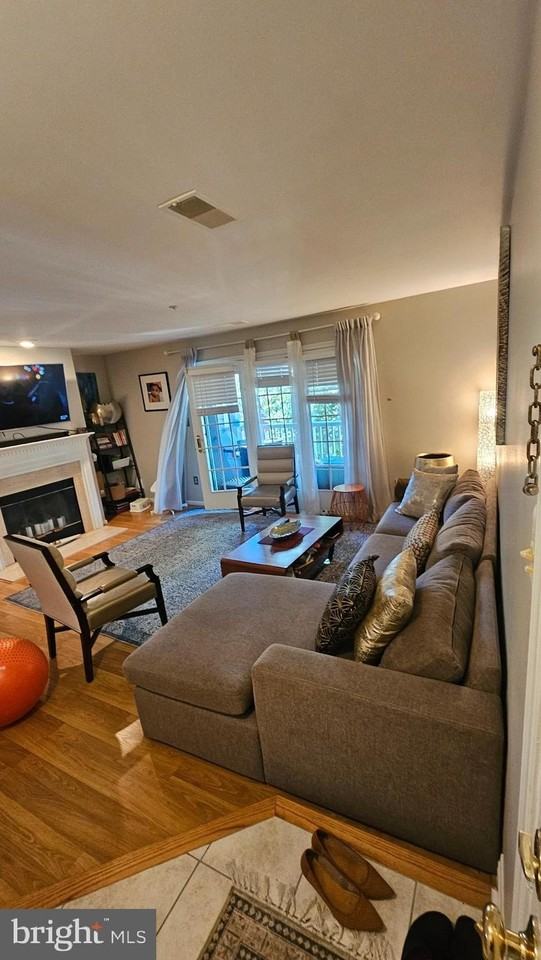 6103 Wigmore Lane #H - Photo 6 of 19