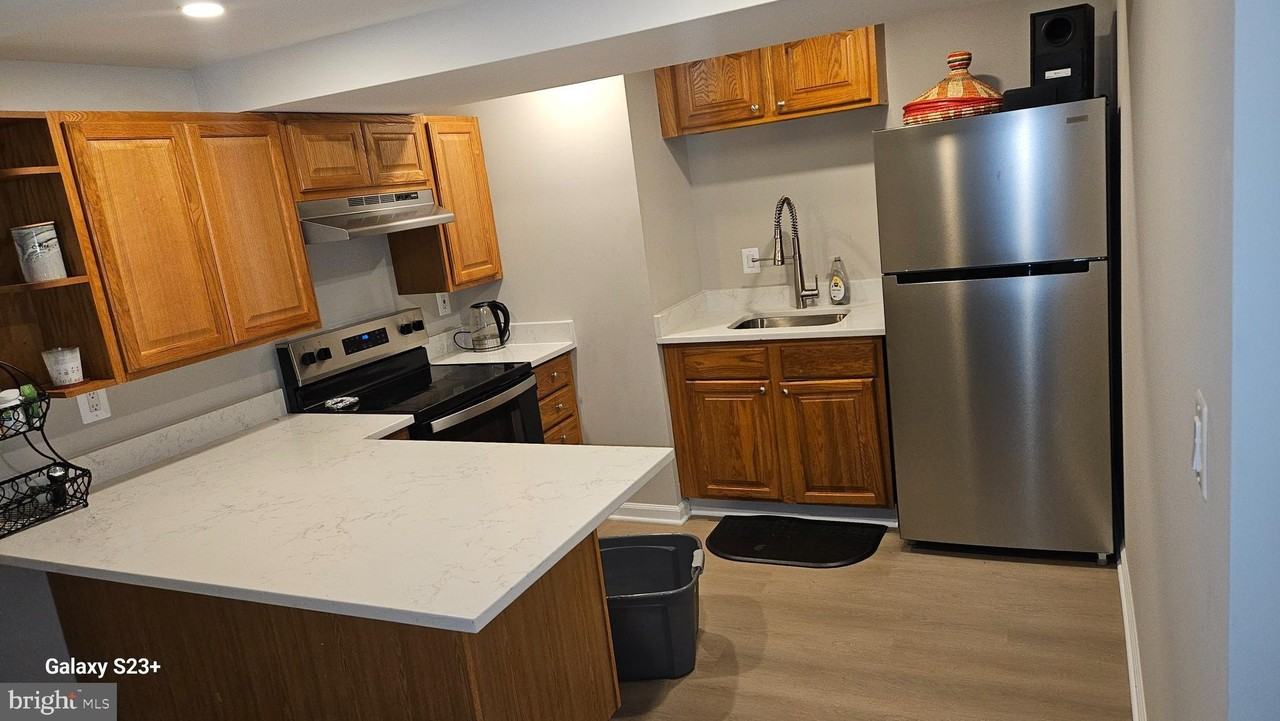 7611 Kingsbury Road - Photo 6 of 16