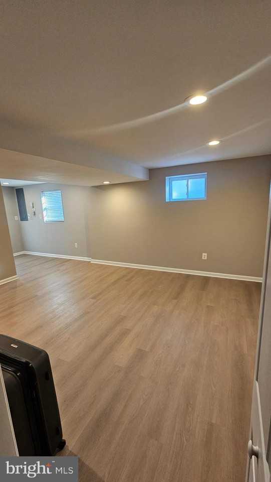 7611 Kingsbury Road - Photo 7 of 16