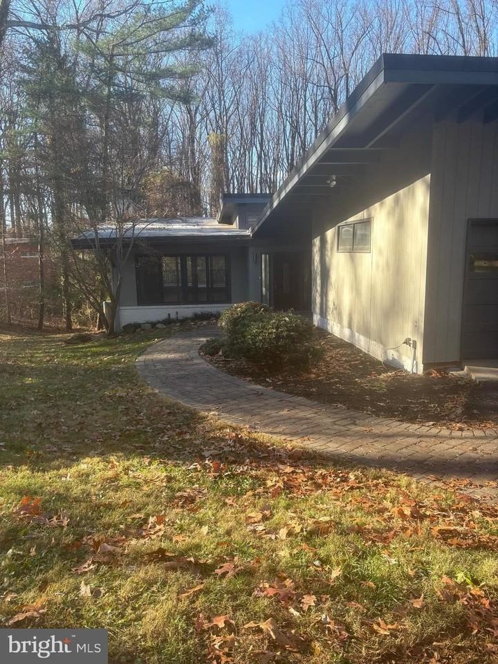 7425 Dulany Drive - Photo 2 of 34