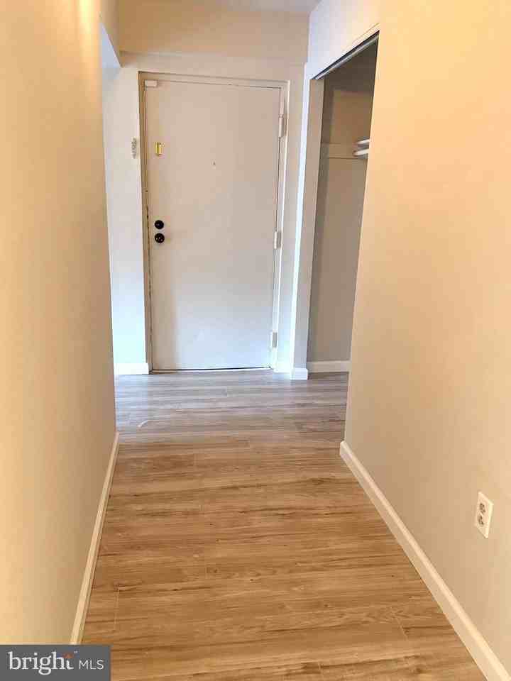 11739 Ledura Ct Apt T7 #T7 - Photo 2 of 19