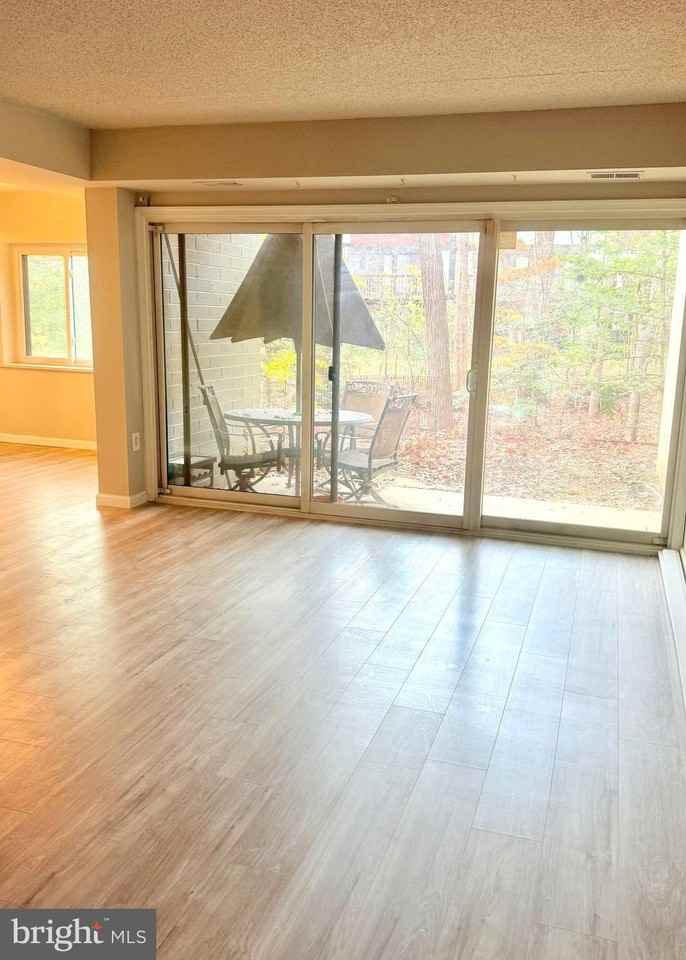 11739 Ledura Ct Apt T7 #T7 - Photo 6 of 19