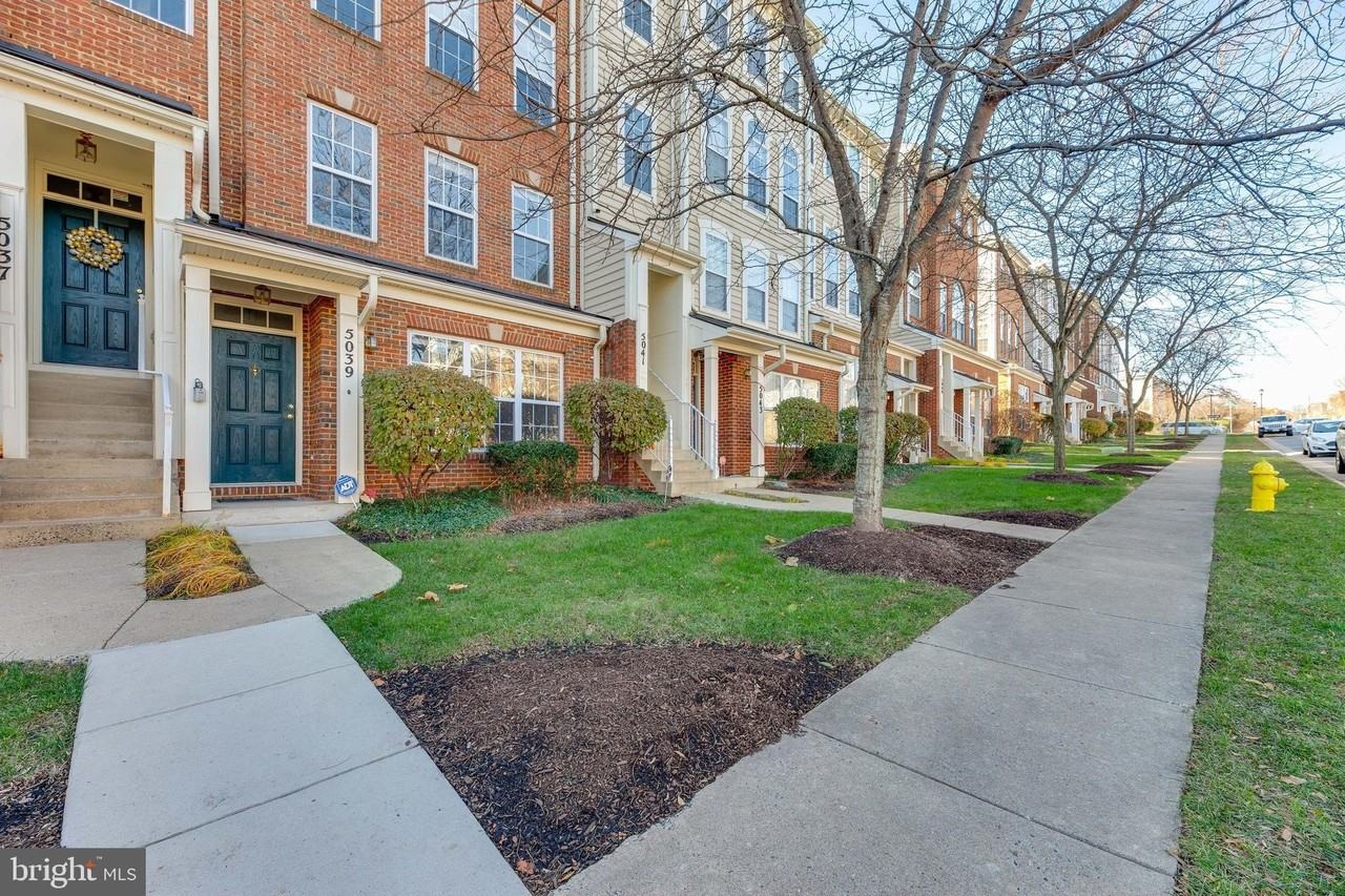 5039 Anchorstone Dr Unit 5039 #5039 - Photo 3 of 36