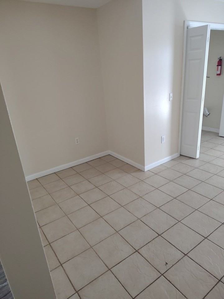 101 Big Oak Dr Apt A - Photo 5 of 11