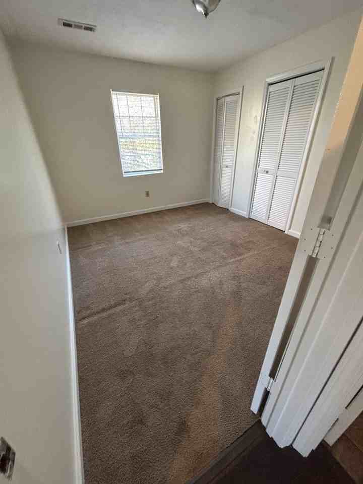 246 Dogwood Pointe Drive - Photo 5 of 10