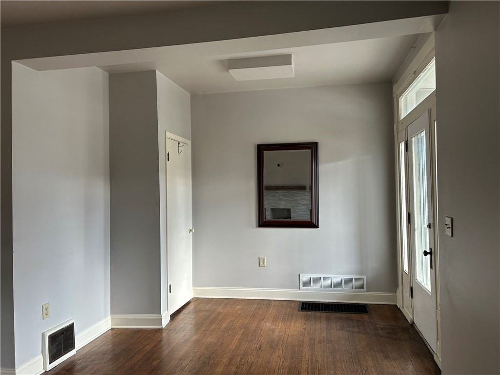 217 Arthur St #1 - Photo 2 of 13