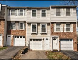 featured image of 1005 Cottonwood Court