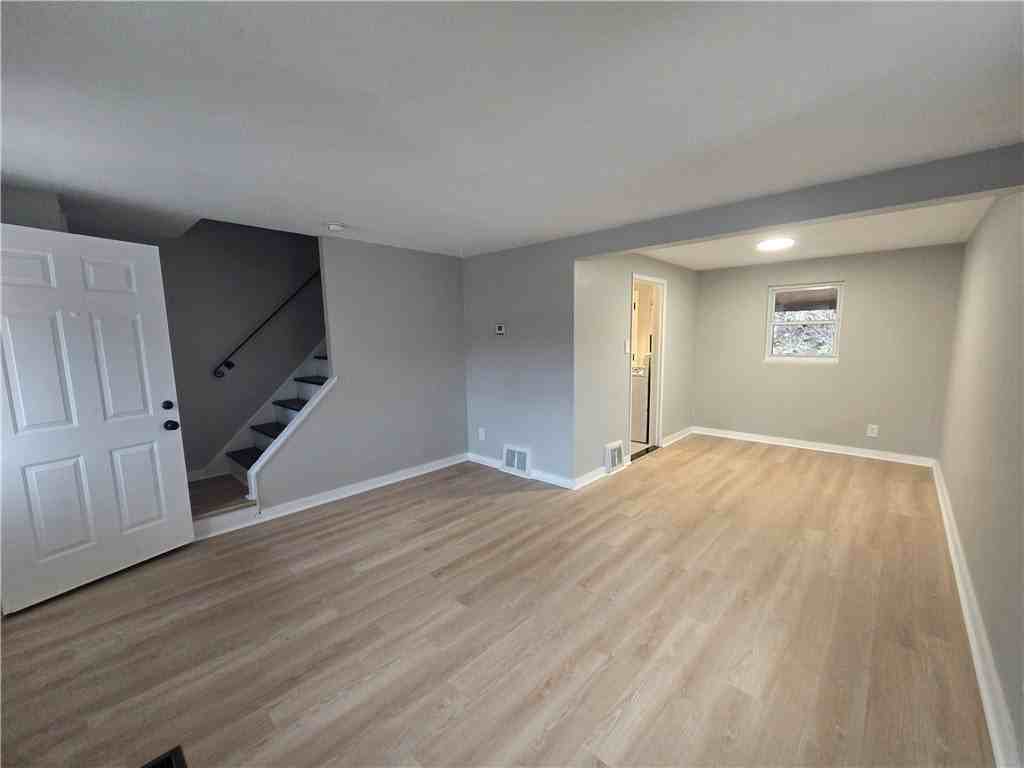 50 Wenzell Pl - Photo 5 of 19