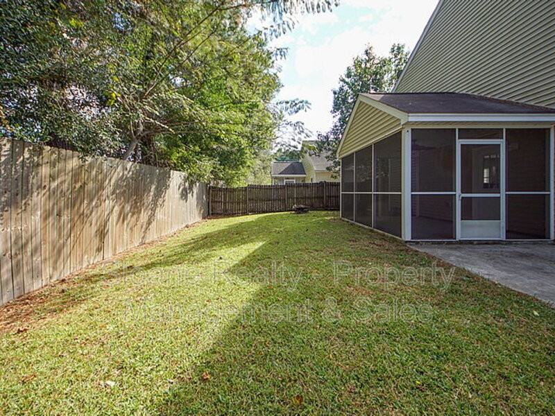 1118 Deerberry Rd - Photo 6 of 50