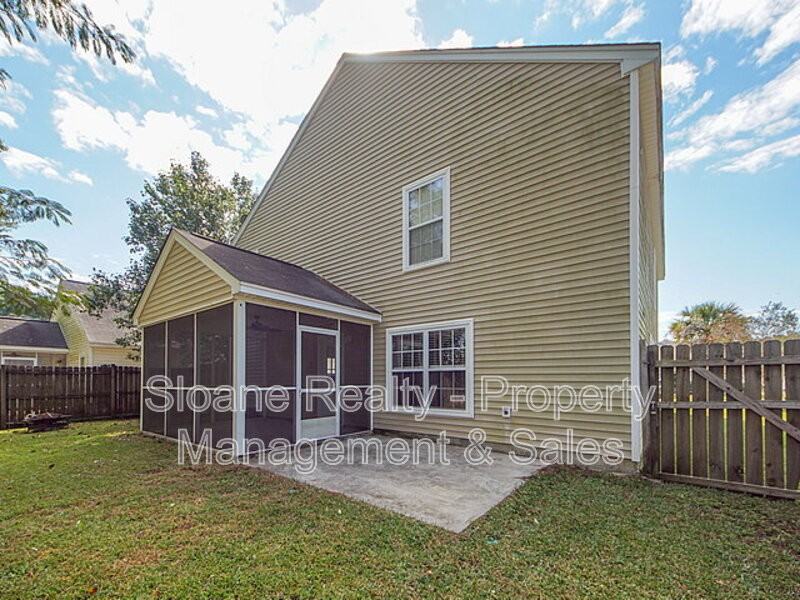 1118 Deerberry Rd - Photo 7 of 50