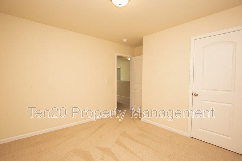 365 Partisan Dr - Photo 3 of 28