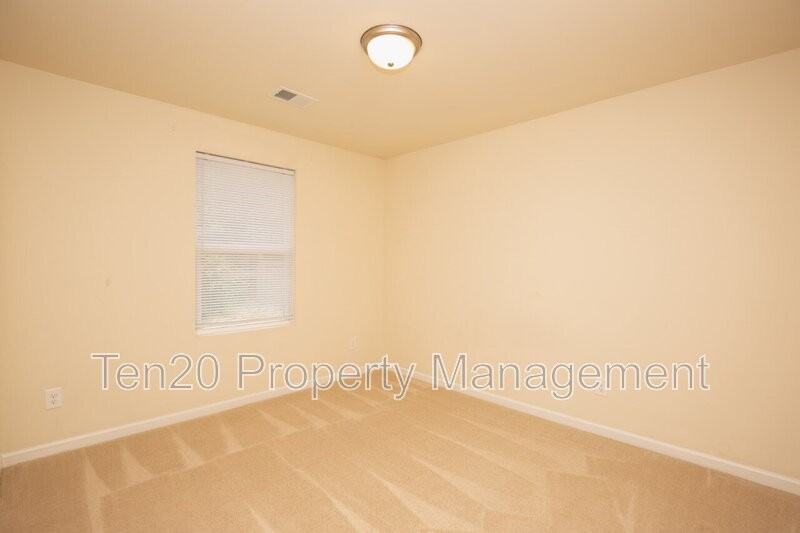 365 Partisan Dr - Photo 4 of 28